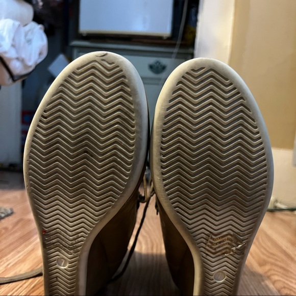 Charlotte Russe - Picture 2 of 3